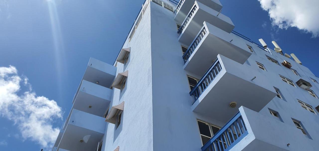 Hastings Towers 4D - Studio Apt Opp Beach بريدج تاون المظهر الخارجي الصورة