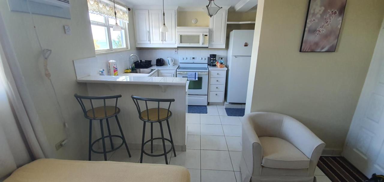 Hastings Towers 4D - Studio Apt Opp Beach بريدج تاون المظهر الخارجي الصورة