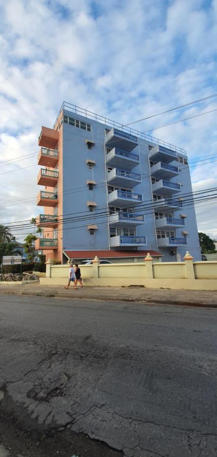 Hastings Towers 4D - Studio Apt Opp Beach بريدج تاون المظهر الخارجي الصورة